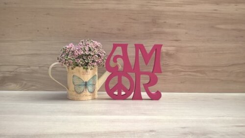 Paz e Amor Linha Hippie - 15 cm
