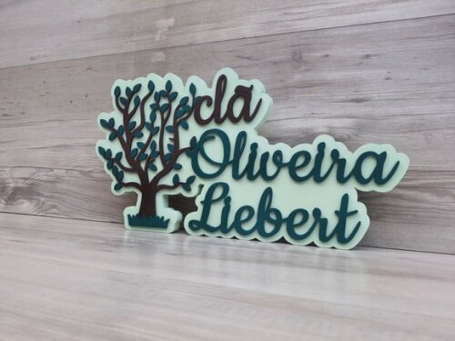 Peça de Mesa em mdf com Sobrenome - Clã Oliveira Liebert