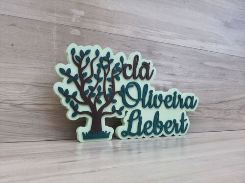 Peça de Mesa em mdf com Sobrenome - Clã Oliveira Liebert