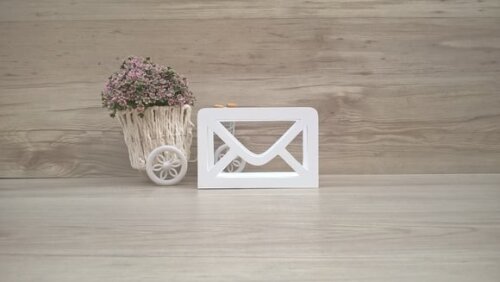 Porta Cartas Envelope