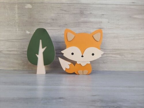 Raposa de Mesa + Árvore Escandinava Mod. Gota em mdf - 15 cm
