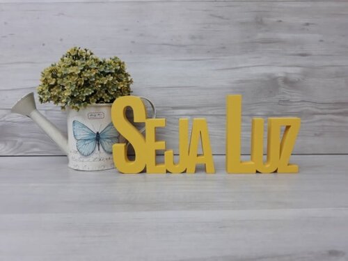 Seja Luz - Palavras Decorativas de mesa em MDF