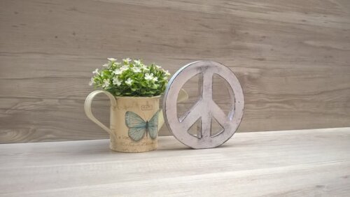 Simbolo Paz - 15 cm - pátina