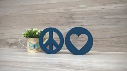 Simbolos Paz e Amor - 15 cm DUO