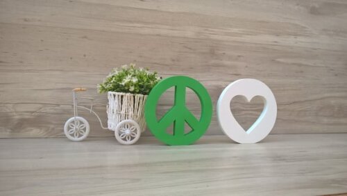 Simbolos Paz e Amor - 15 cm DUO