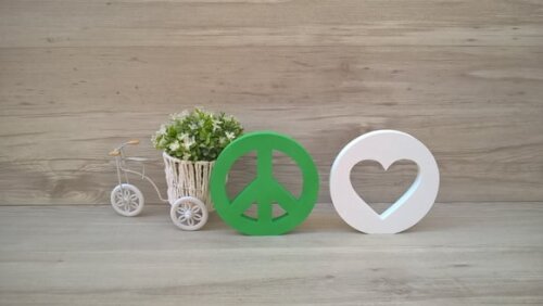 Simbolos Paz e Amor - 15 cm DUO