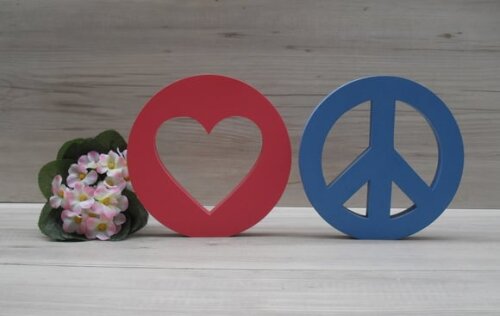 Símbolos Paz e Amor - 15 cm DUO