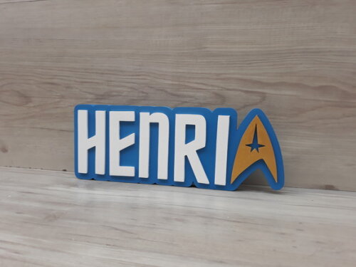 StarTrek - Nome Personalizado de Mesa em MDF - HENRI 10 cm