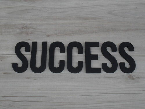 SUCCESS - Palavra Decorativa de Parede em mdf