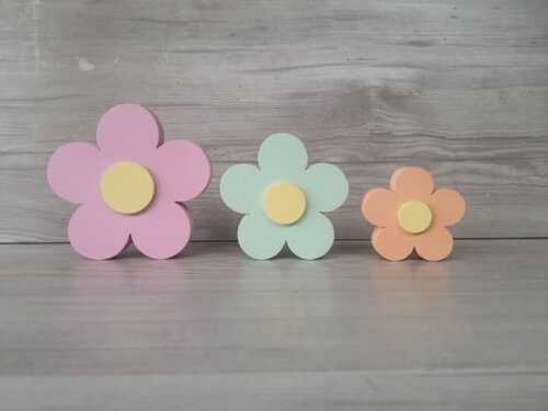 Trio de Flores de Mesa em mdf