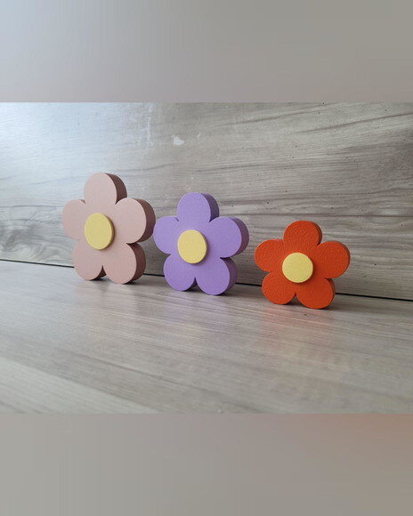 Trio de Flores de Mesa em mdf