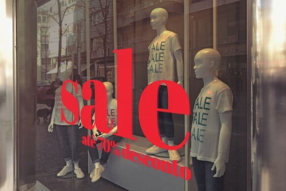 Adesivo para Vitrine Sale