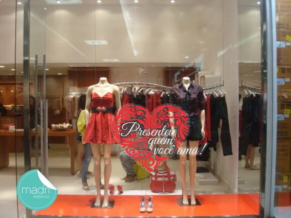 Adesivo Vitrine - Dia dos Namorados