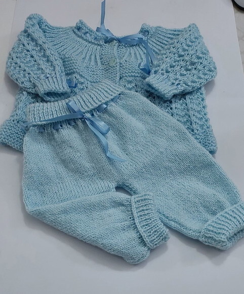 Conjuntinho Azul em Tricô para Bebê - Casaquinho e Calça