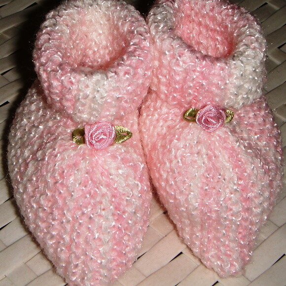 Sapatinho de Tricô Rosa Princesa