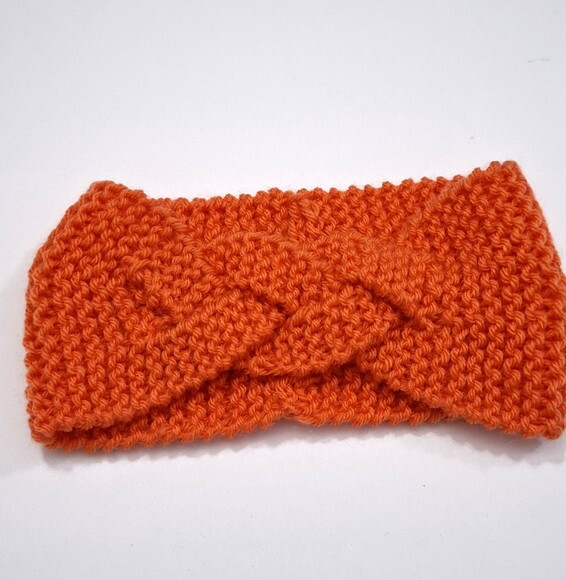 Tiara Rosa em Tricô para Bebê