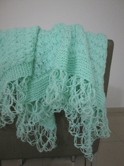 Manta Tricô para Bebê, Feita à Mão, com Barrado em Crochê