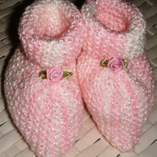 Sapatinho de Tricô Rosa Princesa