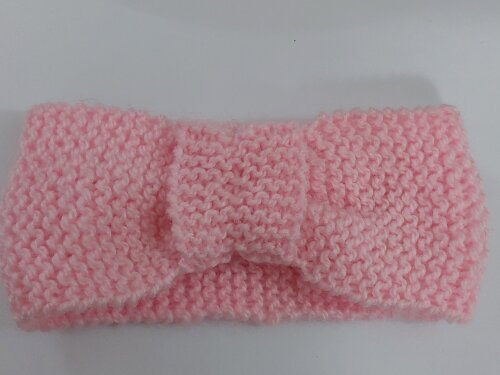 Tiara para bebê em tricô