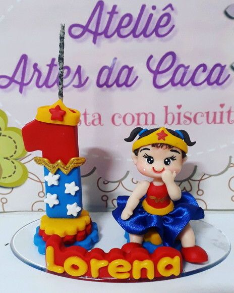 Mini topo mulher maravilha