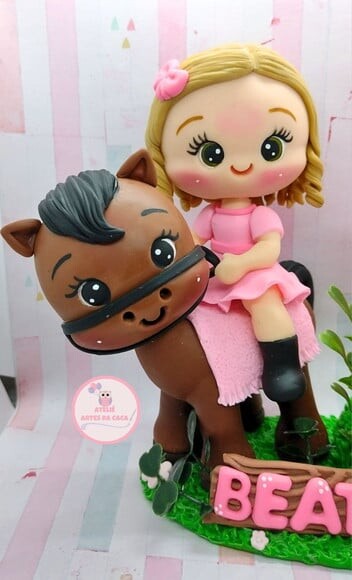 Topo de Bolo Cavalo Fazendinha