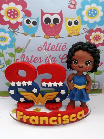 Topo de Bolo em Biscuit M. Maravilha