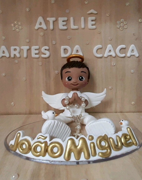 Topo de bolo em biscuit para batizado