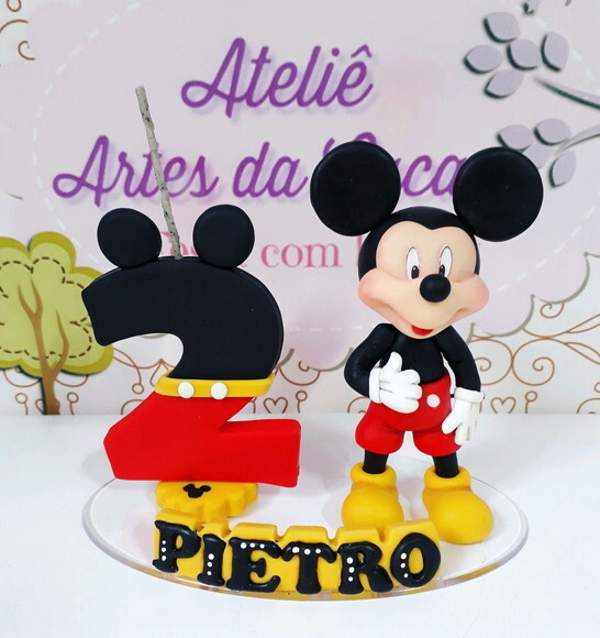 Topo de bolo em biscuit Ratinho