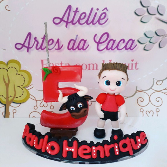 Topo de bolo em biscuit Touro