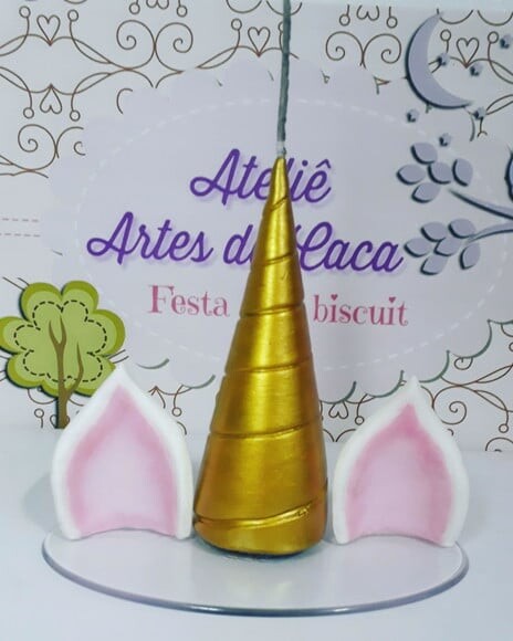 Topo de bolo unicórnio