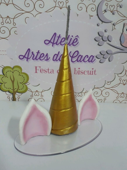 Topo de bolo unicórnio