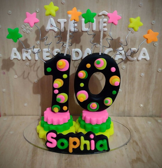 Vela personalizada festa neon.