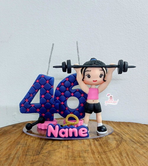 Mini Topo Bonequinha na Academia