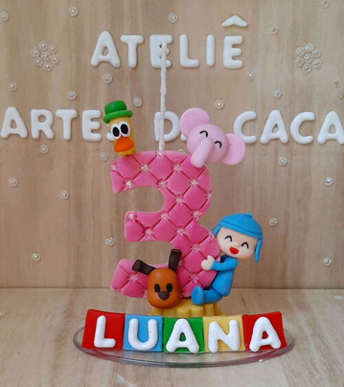 Topo de bolo Poco para menina