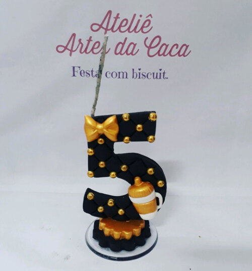 Vela bonequinha surpresa