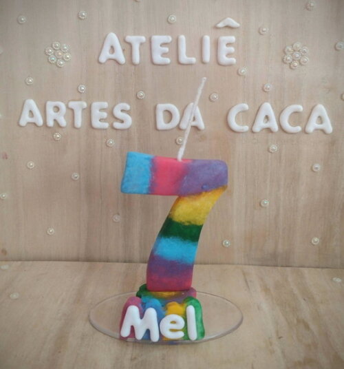 Vela com nome tie dye