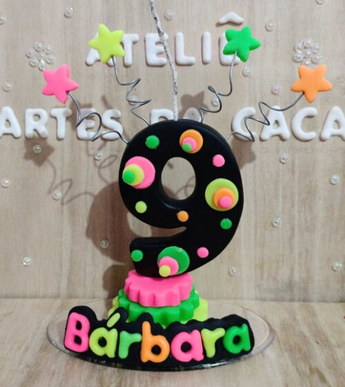 Vela personalizada festa neon.