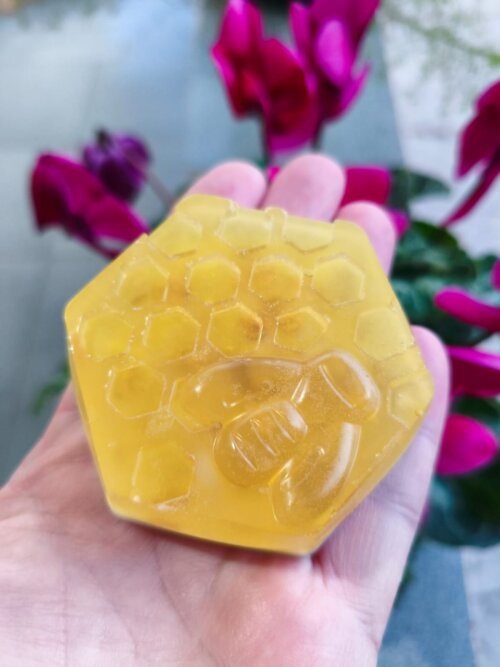 SABONETE GLICERINADO ARTESANAL DE AVEIA E MEL PURO 75G