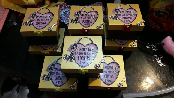 15 Caixinhas em mdf Ever After High Lembrancinha Aniversário
