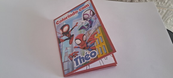30 Lembrancinhas Spidey e Seus Amigos Livrinho Colorir Festa