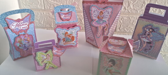 30 Lembrancinhas Winx Aniversário Kit Festa Caixinhas Winx
