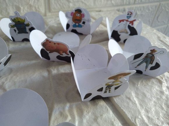 60 Forminhas para Docinhos Toy Story Festa Aniversário