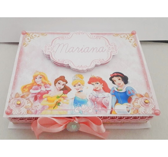 Convite de Aniversário das Princesas Pergaminho Festa Luxo