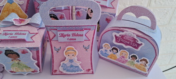 Kit Festa 60 Lembrancinhas Princesas Disney Caixas Montadas