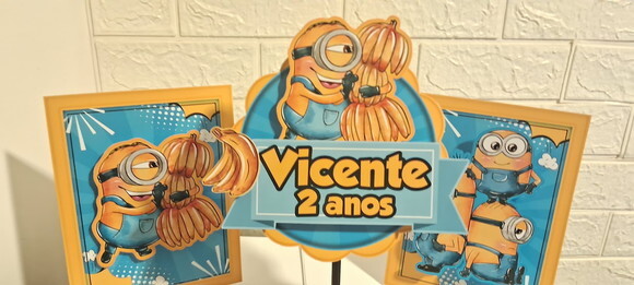 Kit Festa Minnions Decoração Minions Topo de Bolo Docinhos