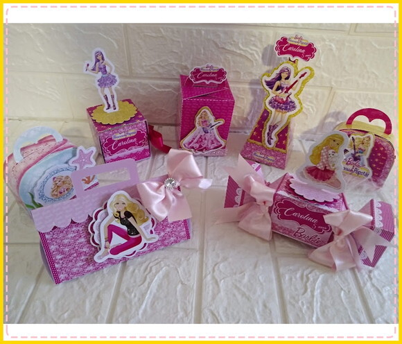 Lembrancinha de Aniversário Barbie Personalizados Festa 15 U