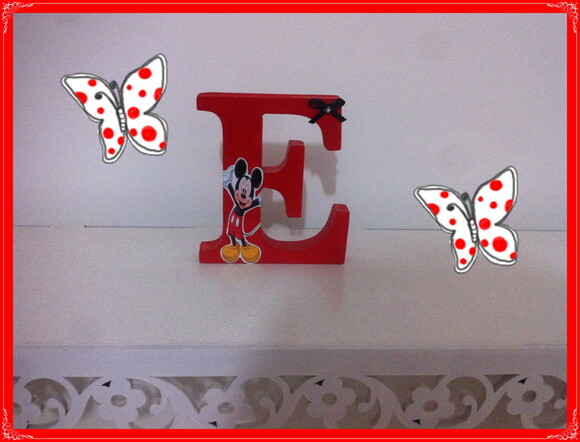 Letra em MDF personalizada Mickey