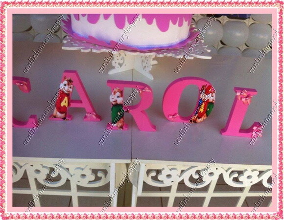 Letras em mdf personalizadas tema Alvin e os Esquilos