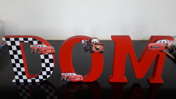 Letras em mdf personalizadas tema Carros Disney