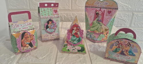 Kit Personalizados Princesas Lembrancinha Festa 25 Caixinhas
